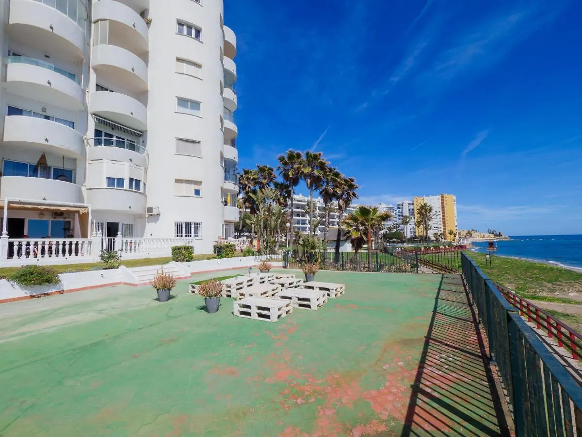 Apartment On Beach Mijas 2 Sitio de Calahonda
